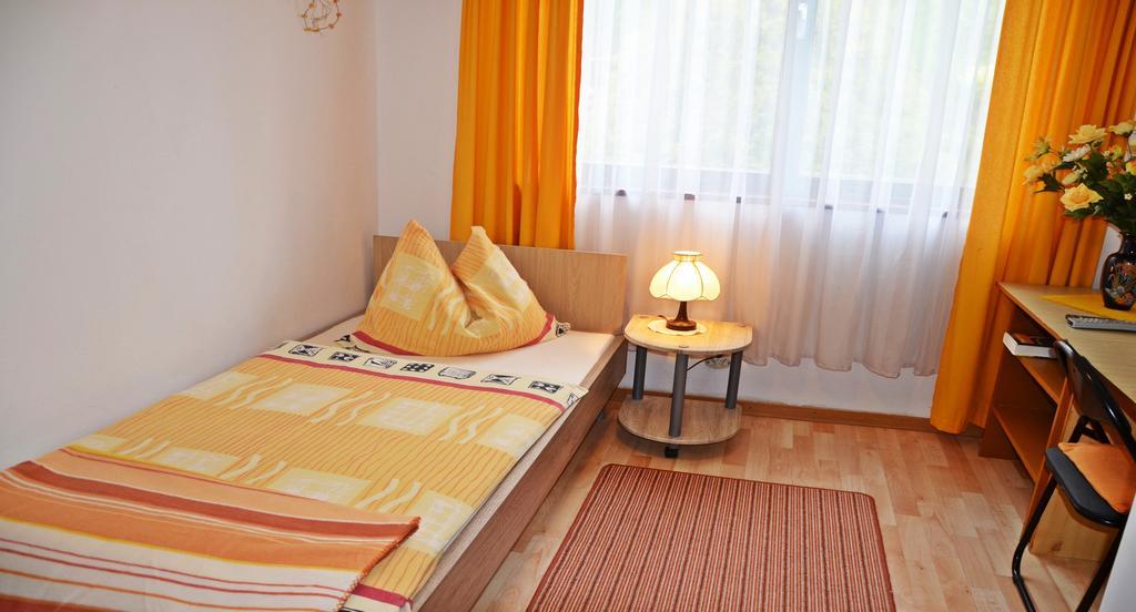 Gasthof-Pension Karawankenblick Pörtschach am Wörthersee Esterno foto