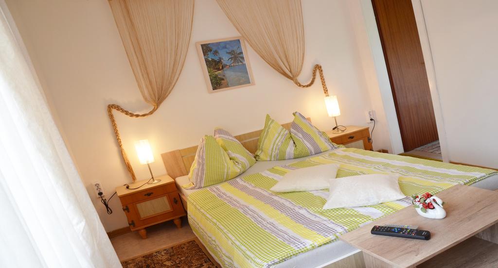 Gasthof-Pension Karawankenblick Pörtschach am Wörthersee Esterno foto